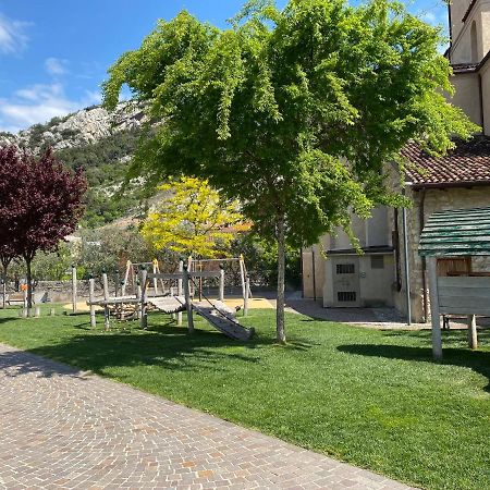 Appartamenti Le Tre Rose Торболе Экстерьер фото